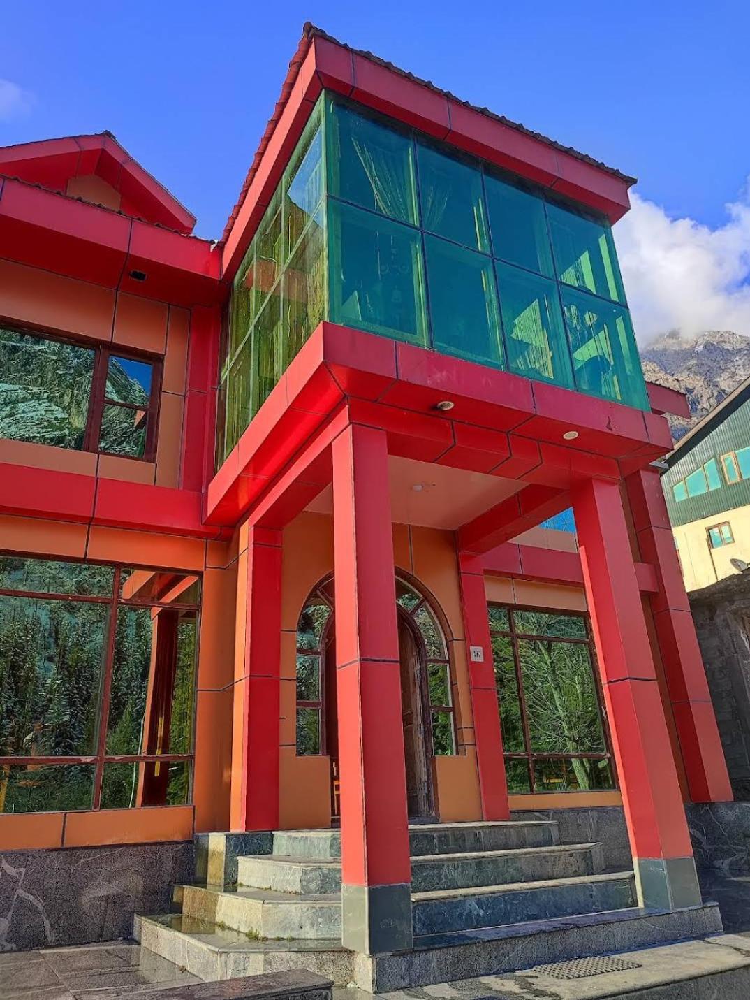 New Zum Zum Hotel & Restaurant Сринагар Экстерьер фото